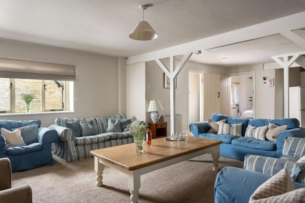 Stanway House, 8 Bedroom, 8 Bath Cheltenham Buitenkant foto